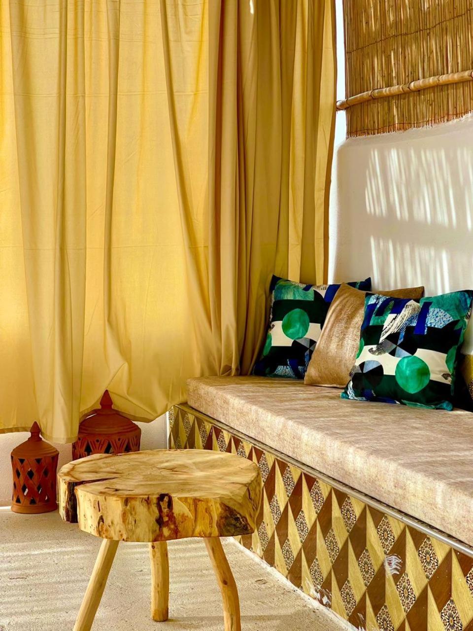 Bed and Breakfast Surf & Salsa Ocean House Tamraght Екстер'єр фото