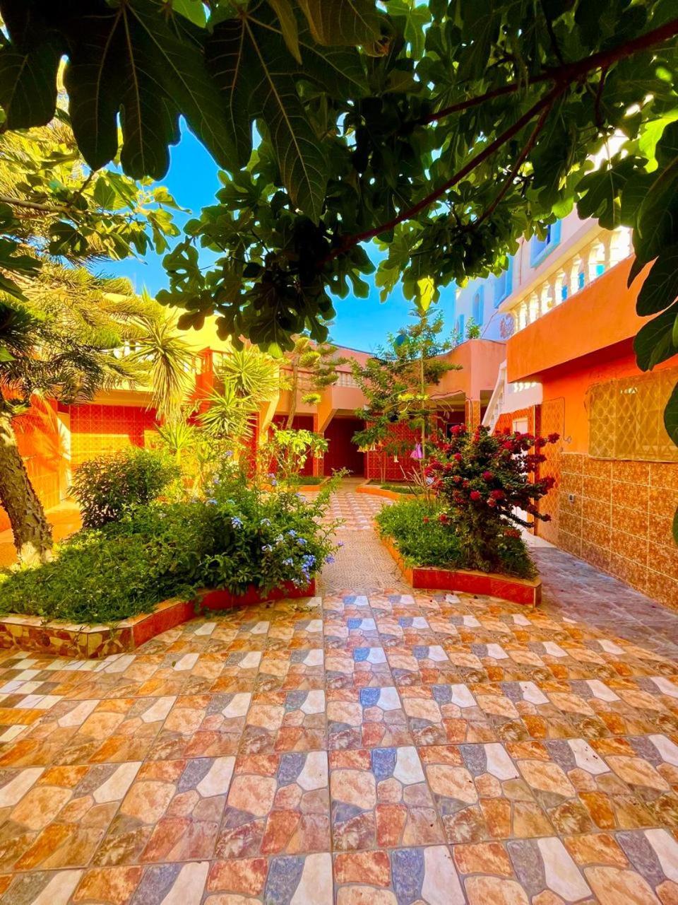 Bed and Breakfast Surf & Salsa Ocean House Tamraght Екстер'єр фото
